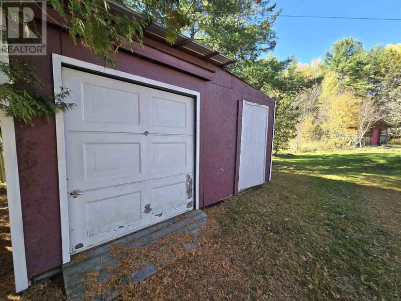 56 John ST, Spanish, photo 3