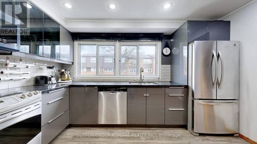 4 Dove Hawk Way, Toronto, photo 3