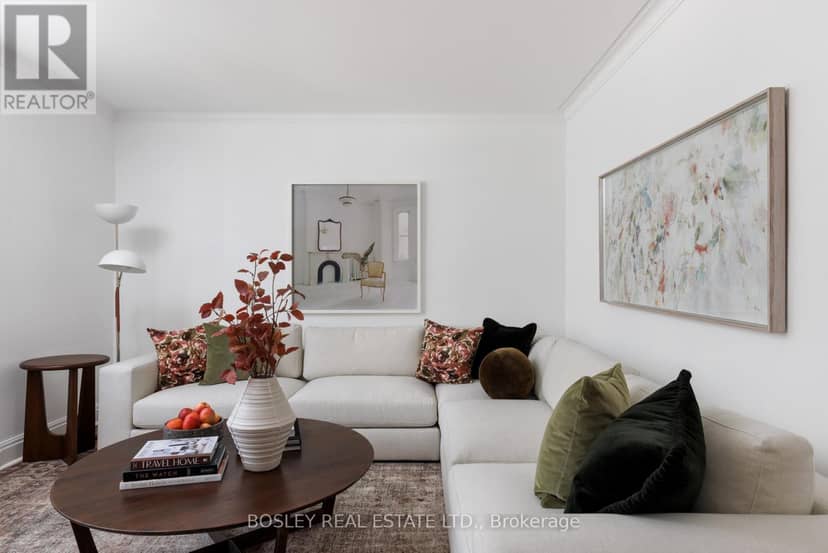 128 Leacrest Road, Toronto