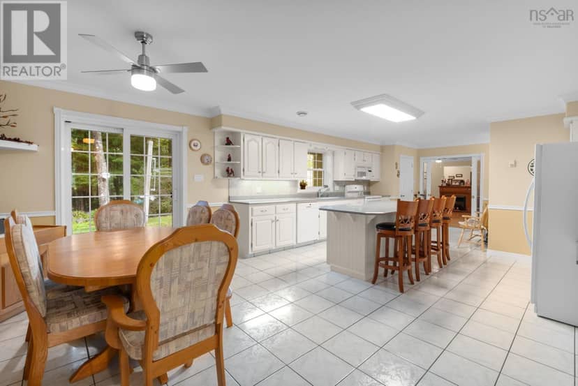 68 Two Rivers Drive, Mineville, photo 7