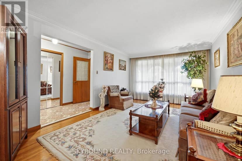 64A Saint Georges Boulevard, Toronto, photo 7