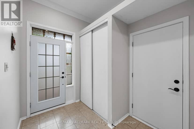 2104 Sandy Oaks Drive, Ottawa, photo 5