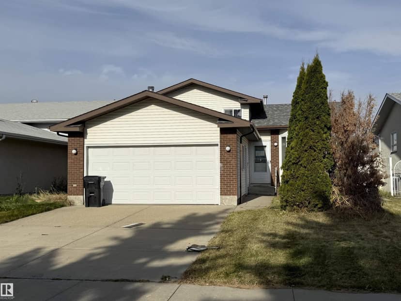 7520 152B AV NW, Edmonton