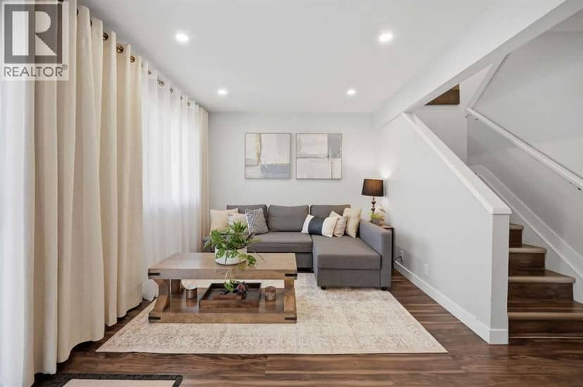 6624 Huntsbay Road NW, Calgary, photo 2