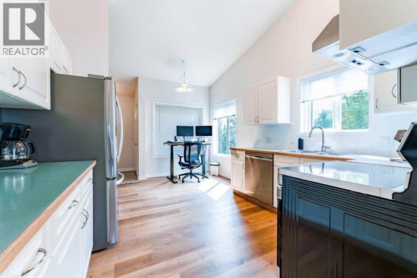 76 Sierra Morena Green SW, Calgary, photo 6