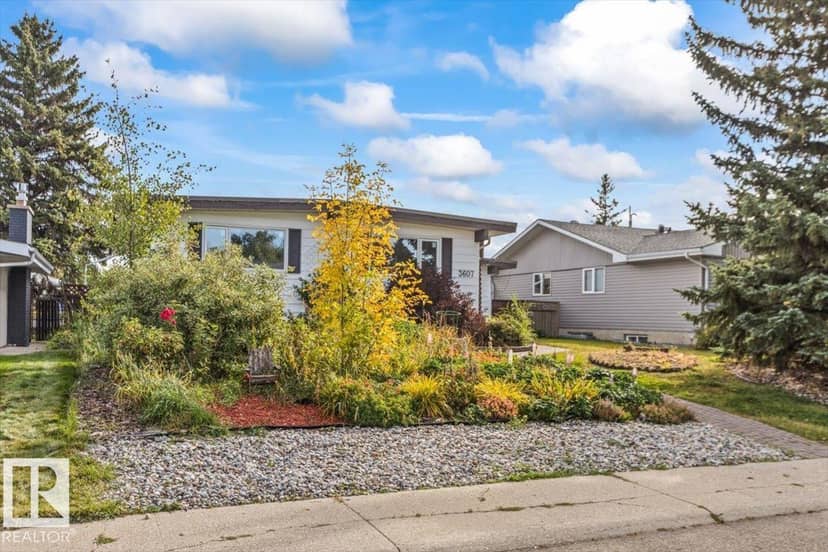 3607 106A ST NW, Edmonton, photo 3