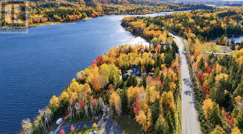 36 Lakeside Drive, Humber Valley Resort, photo 2