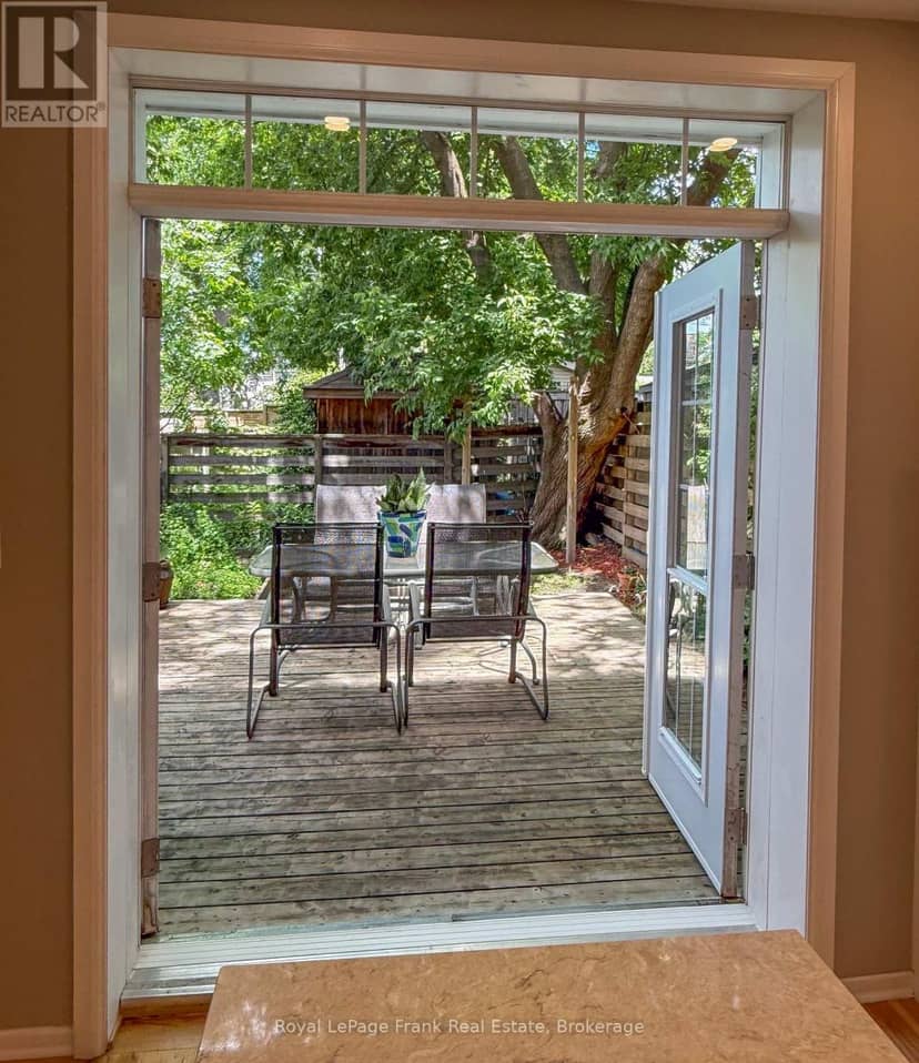 248 Benson Avenue, Toronto, photo 8