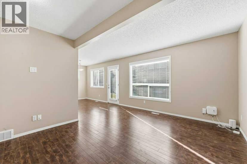 304, 140 Sagewood Boulevard SW, Airdrie, photo 6