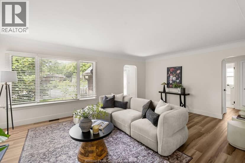 2594 Buckingham, Windsor, photo 8