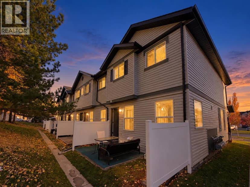 87, 105 Drake Landing Common, Okotoks, photo 3