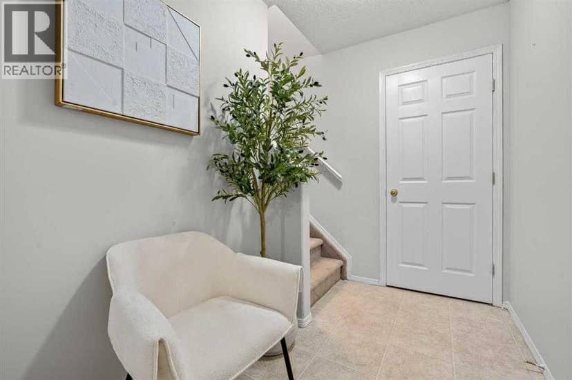 6591 Pinecliff Grove NE, Calgary, photo 8