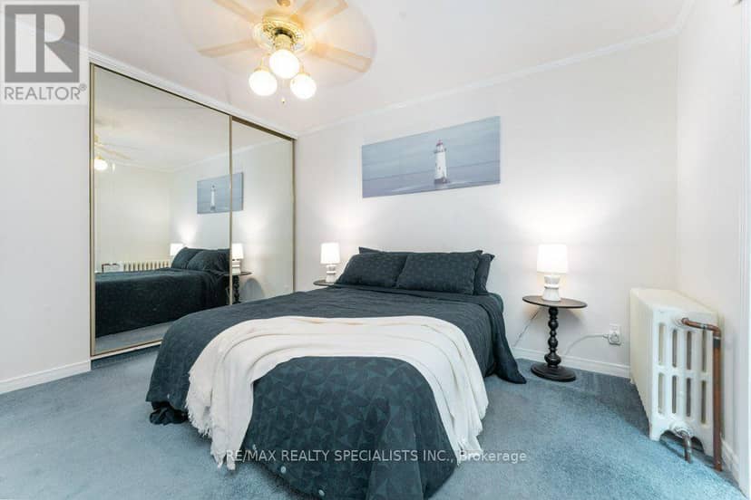 58 Franklin Avenue, Toronto, photo 3