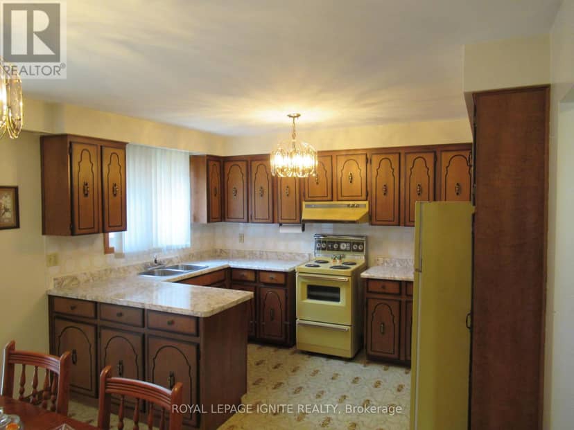 8 Newlove Court, Toronto, photo 4