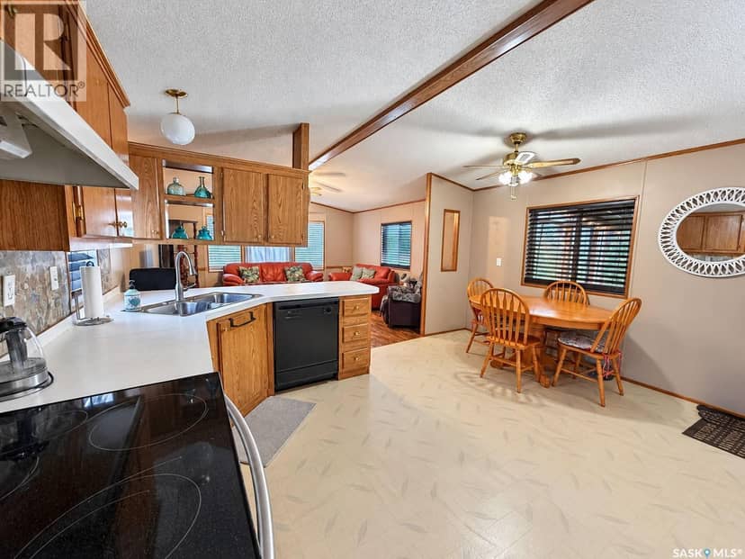 93 Eastview Trailer COURT, Prince Albert Rm No. 461, photo 6