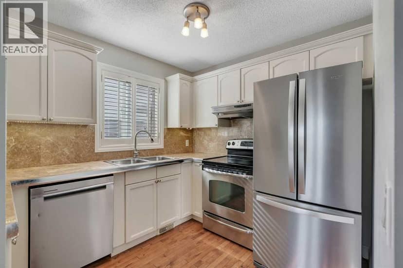 1205 Signal Hill Green SW, Calgary, photo 5