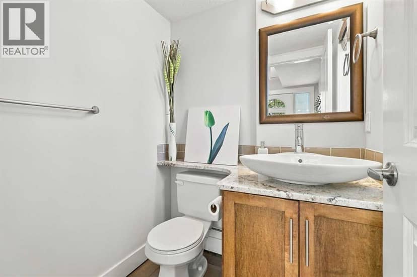 2323 1 Street NE, Calgary, photo 8