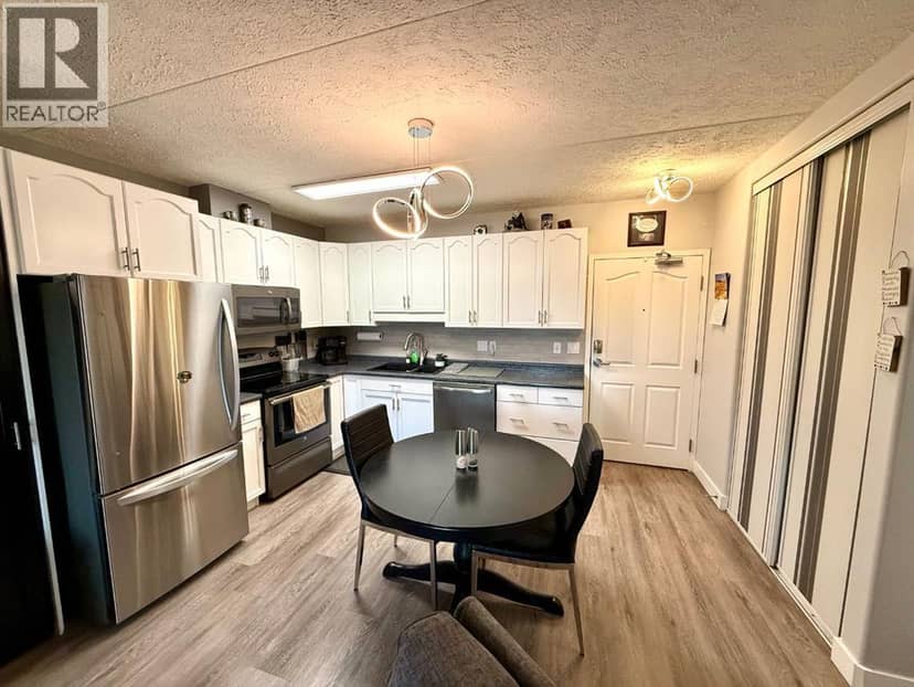 301, 400 1st Avenue SE, Diamond Valley, photo 4