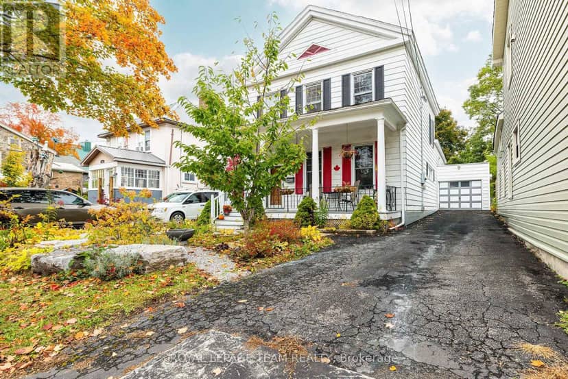 240 Dibble Street W, Prescott