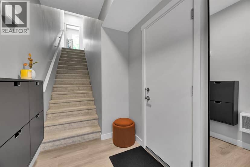426 Shawnee Square SW, Calgary, photo 4