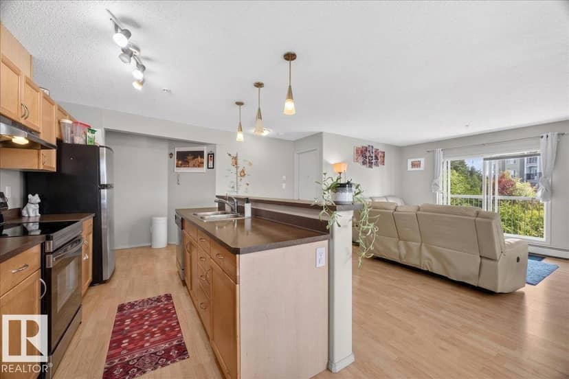 #227 646 McAllister Lo SW, Edmonton, photo 2