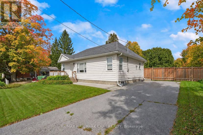 11 King Street S, Innisfil, photo 3
