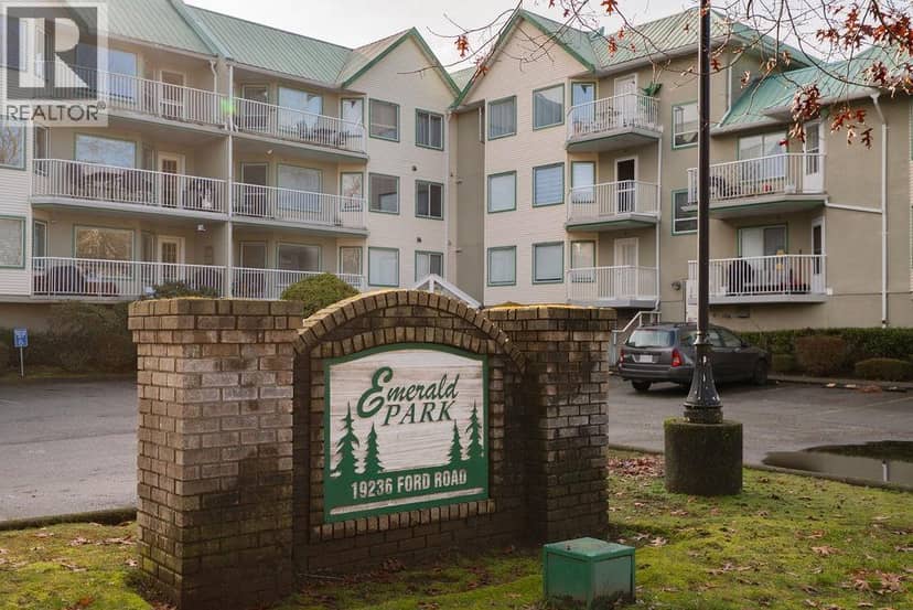 301 19236 Ford Road, Pitt Meadows