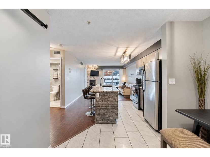 #314 10118 106 AV NW, Edmonton, photo 6