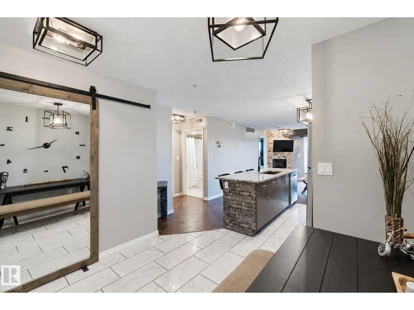 #314 10118 106 AV NW, Edmonton, photo 7