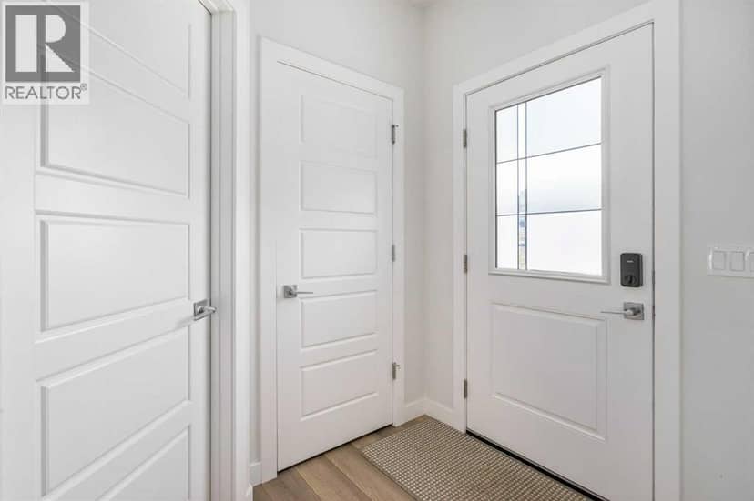 352 Chelsea Passage, Chestermere, photo 3
