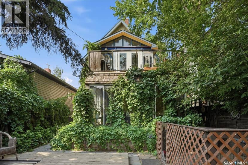 518 10th STREET E, Saskatoon, photo 2