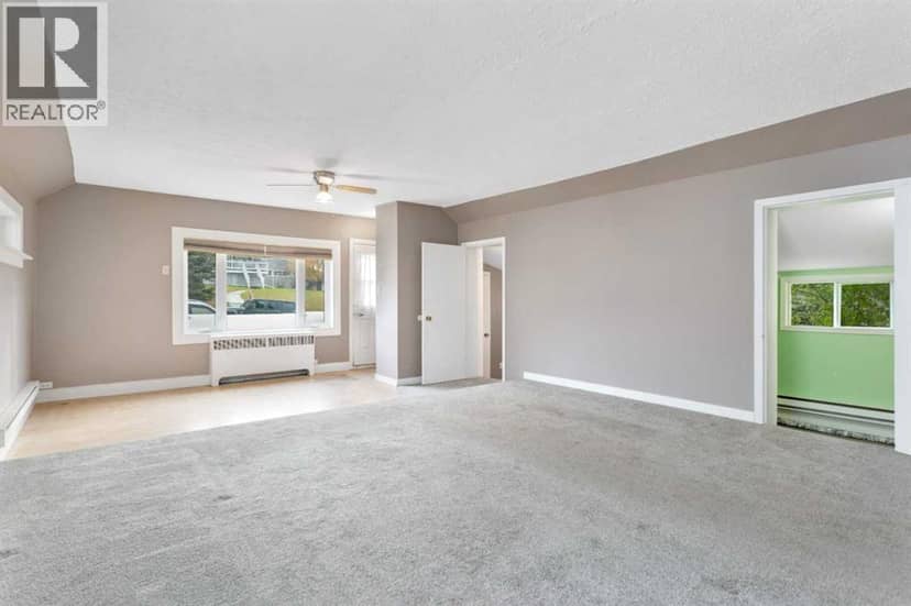 5020 51 Street, Rocky Mountain House, photo 4