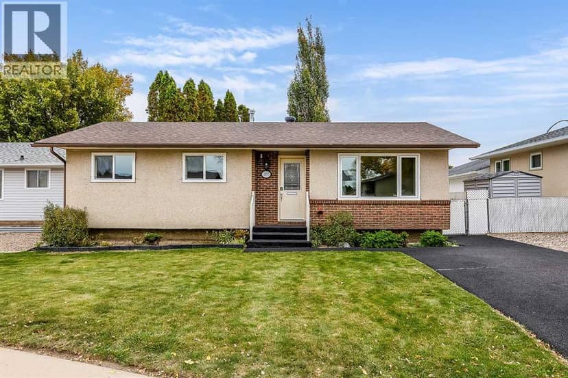 2377 Ronan Place SE, Medicine Hat