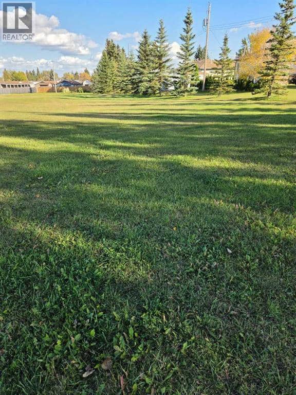5 SIFTON Crescent, Lougheed, photo 2