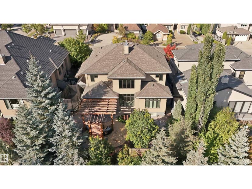 2446 Martell Cr NW, Edmonton, photo 3
