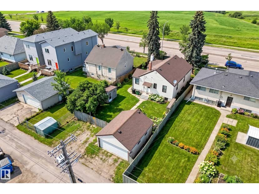 10839 109 ST NW, Edmonton, photo 2