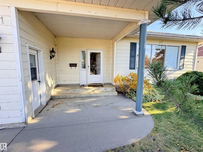 10751 109 AV, Westlock, photo 4
