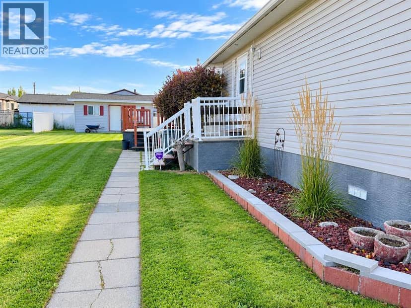 29 Henke place, Whitecourt, photo 3