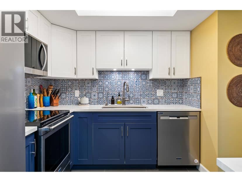 506 71 Jamieson Court, New Westminster, photo 2