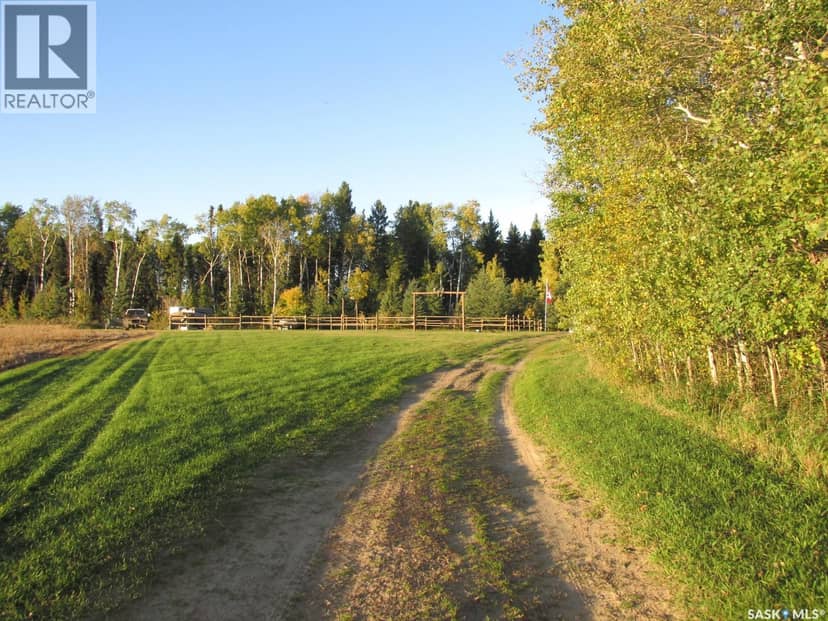 Recreational retreat in North-East Saskatchewan, Torch River Rm No. 488, photo 2