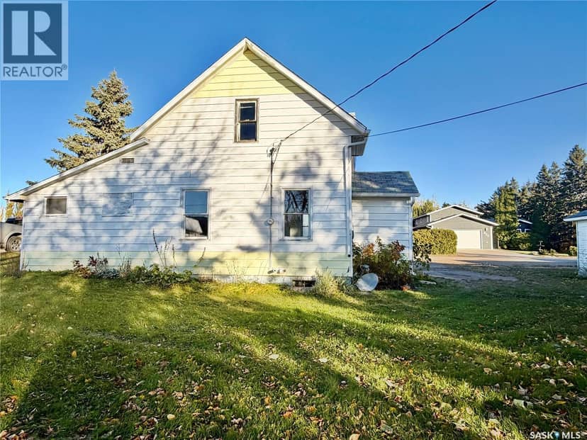 821 2nd AVENUE E, Zenon Park, photo 2