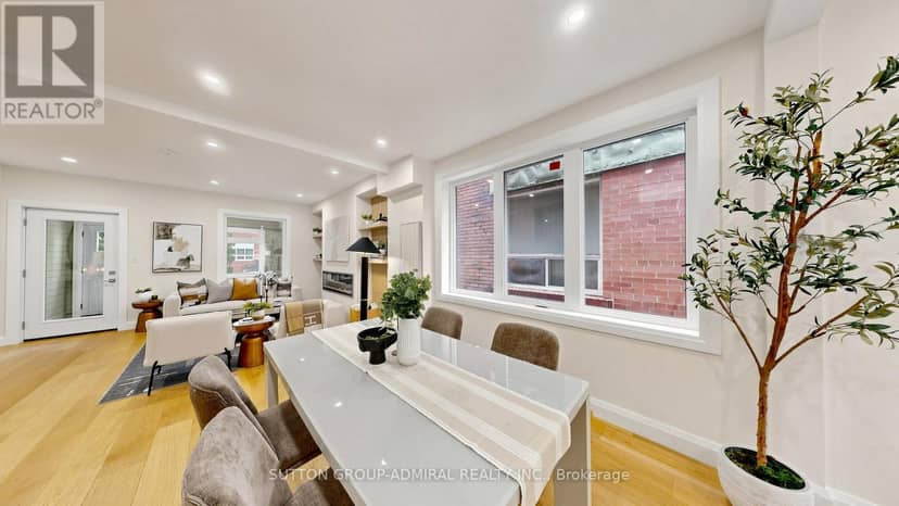 109 Fermanagh Avenue, Toronto, photo 8