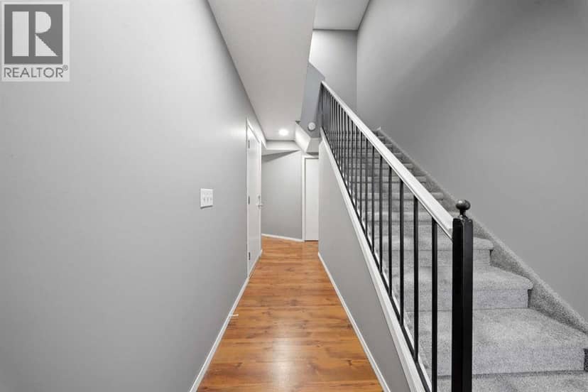 13 Country Hills Rise NW, Calgary, photo 2