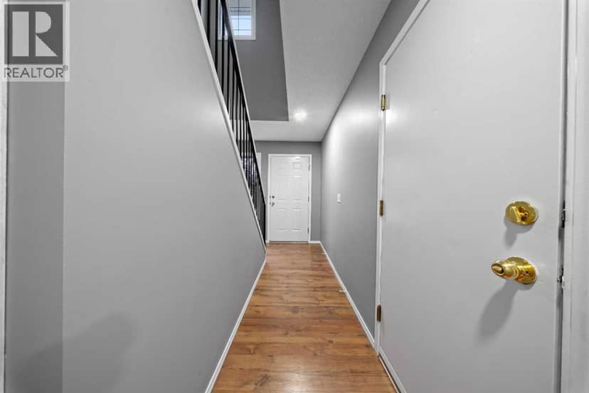 13 Country Hills Rise NW, Calgary, photo 3
