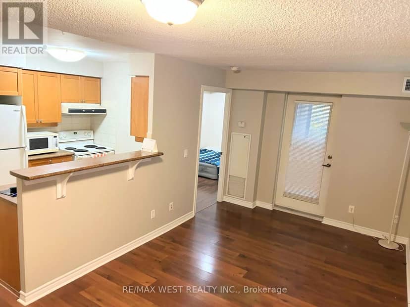 219A - 700 Humberwood Boulevard, Toronto, photo 3