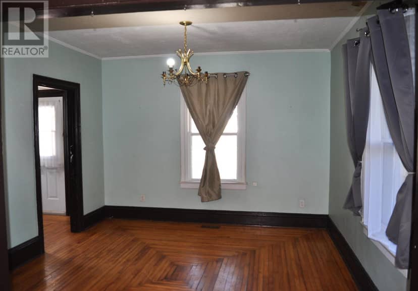 54 CENTRE Street, Truro, photo 7