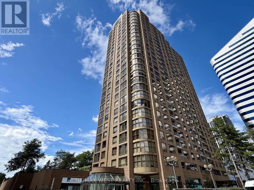 2405 - 100 Upper Madison Avenue, Toronto