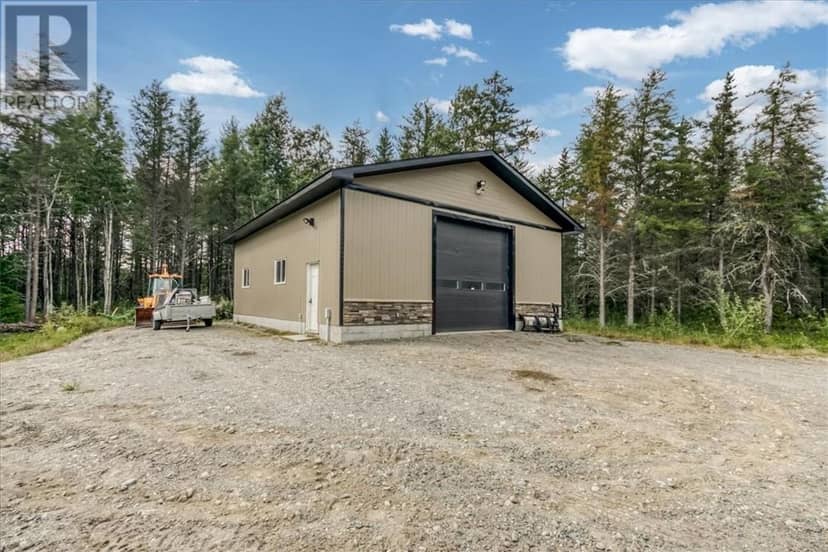 4059 Dupuis Drive, Hanmer, photo 2