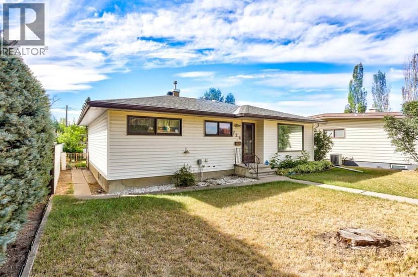 726 10 Avenue S, Lethbridge