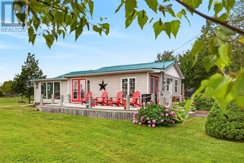 4395 MALAGASH Road, Malagash, photo 2